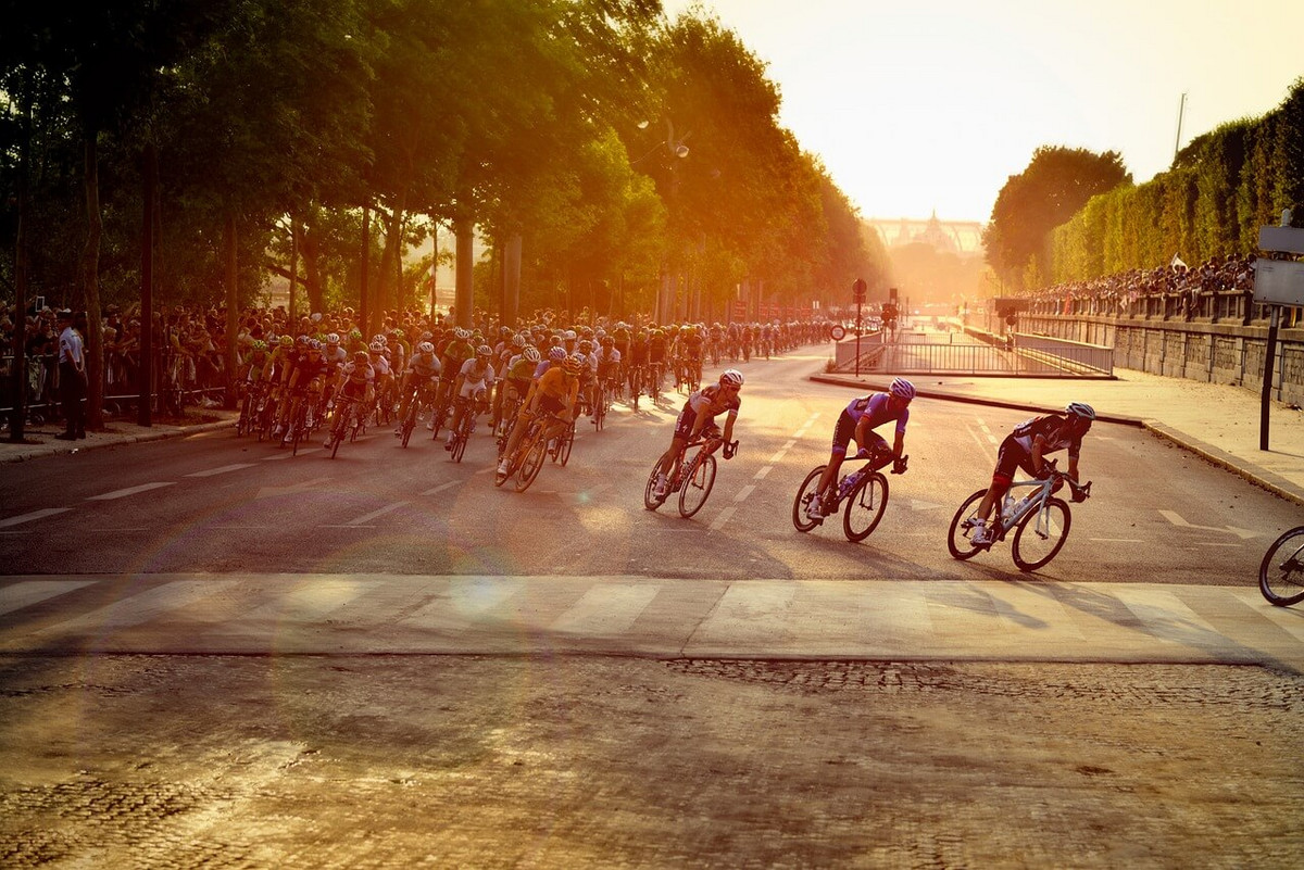Course de cyclisme.